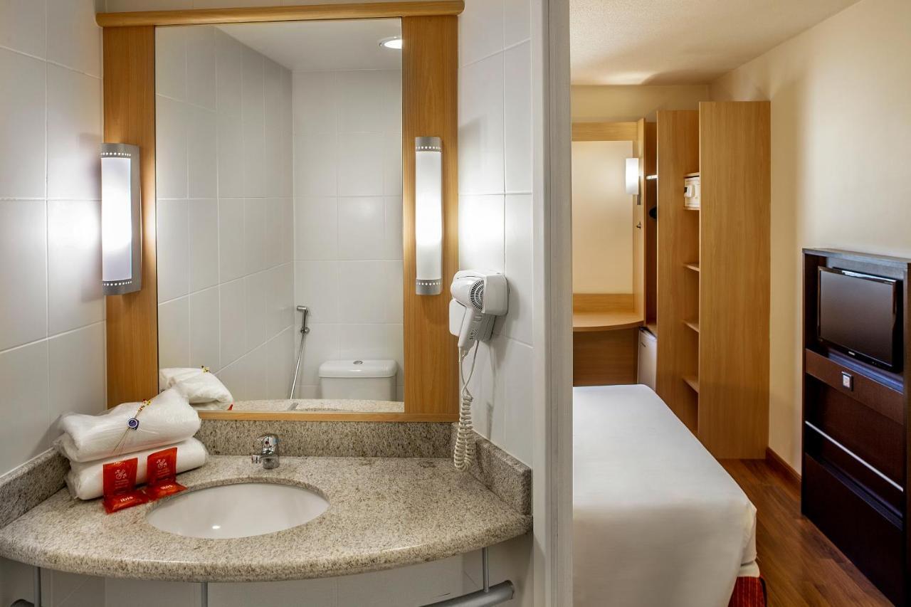 Готель Ibis Belo Horizonte Liberdade Екстер'єр фото